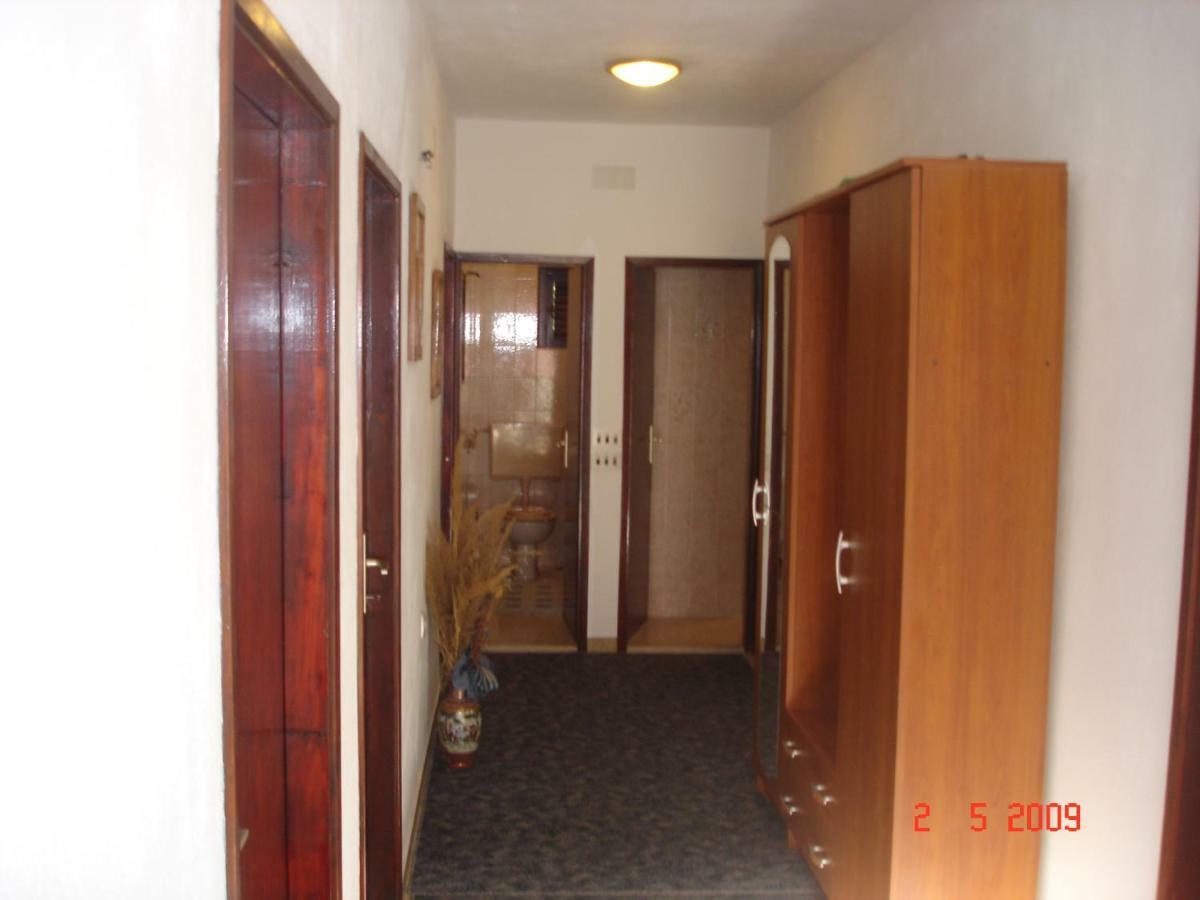 Apartmani Ante トロギール エクステリア 写真